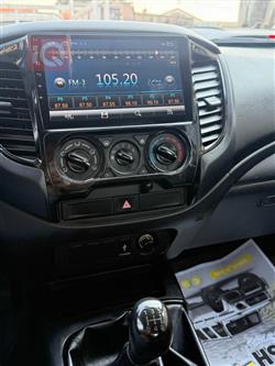 ميتسوبيشي L200